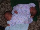 2005-12-21 the twins debut 075.jpg